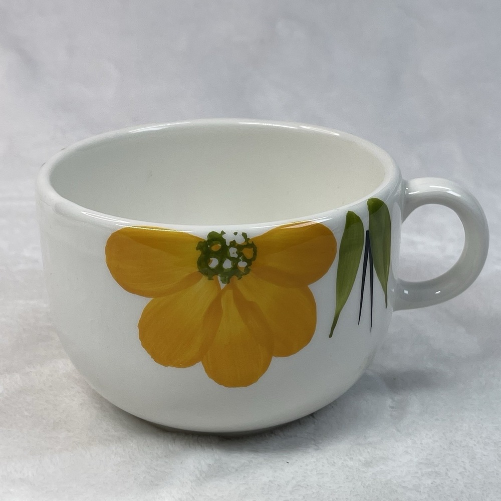 Maxam Italy "Italian Daisy" Floral Coffee Mug/Cup Blue Yellow White